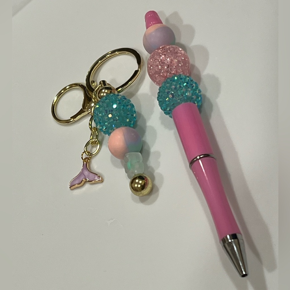 Handmade Beaded Pen and Keychain Set